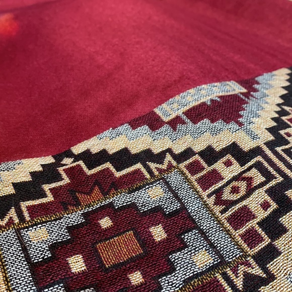 Thick shawl or scarf, heavier and warmer - Picture 5 of 11